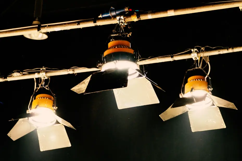 Jenis-Jenis Lighting