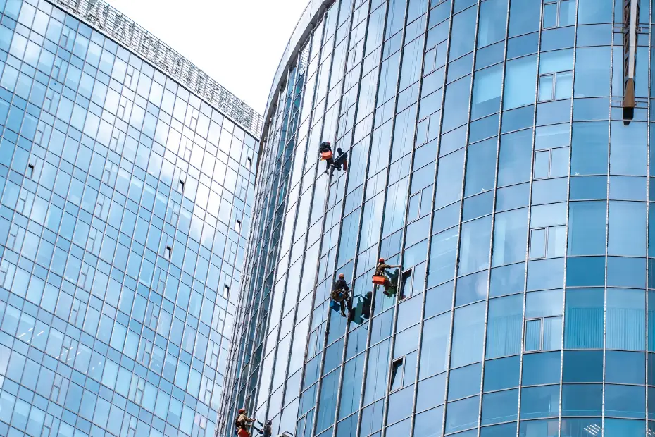 Manfaat Facade Cleaning